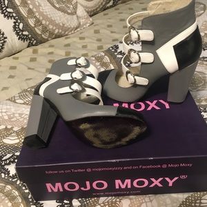 Mojo Moxy High heels